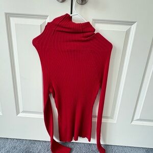Red INC L Top